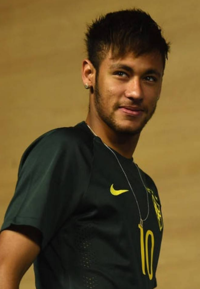 李金羽：沈阳值得拥有一支优秀的顶级球队（李金羽表示：沈阳理应拥有一支高水平的顶级球队）