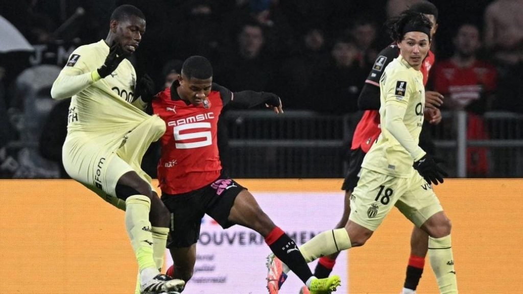 罗马诺：在内马尔遭遇重伤前，有多家俱乐部密切关注他的动态（罗马诺：内马尔重伤前，多家俱乐部持续关注其动向）